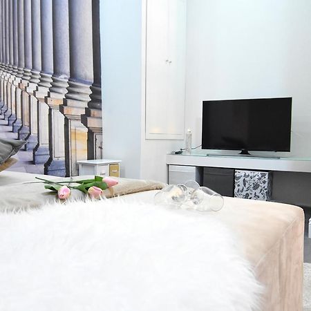 Susy Apartment Neapol Zewnętrze zdjęcie